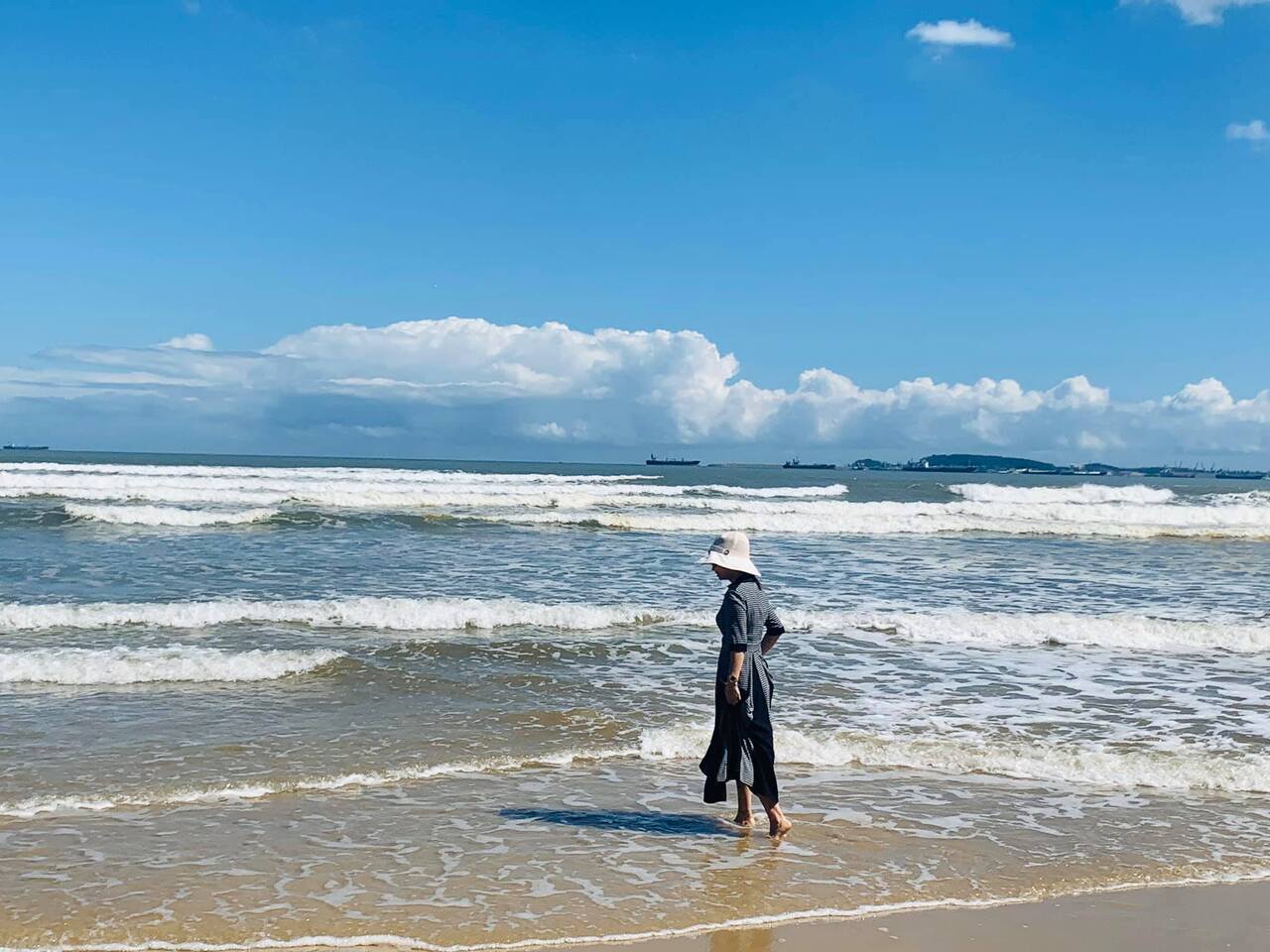 Biển Khe Hai Quảng Ngãi là điểm du lịch thu hút giới trẻ